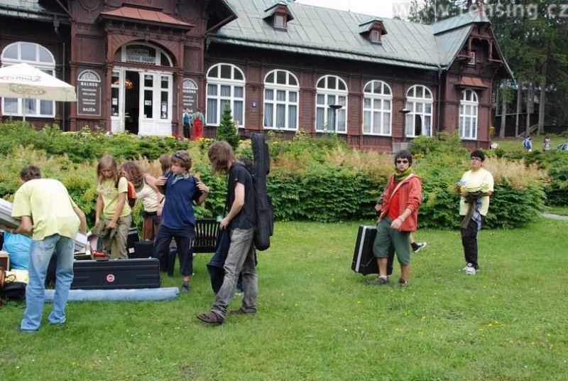 _07_004.jpg